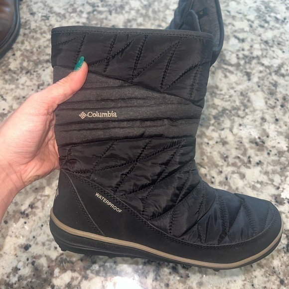 Columbia Heavenly Slip II Omni-Heat‎ Winter Boots Snow Waterproof Black Size 8.5 - Picture 1 of 5